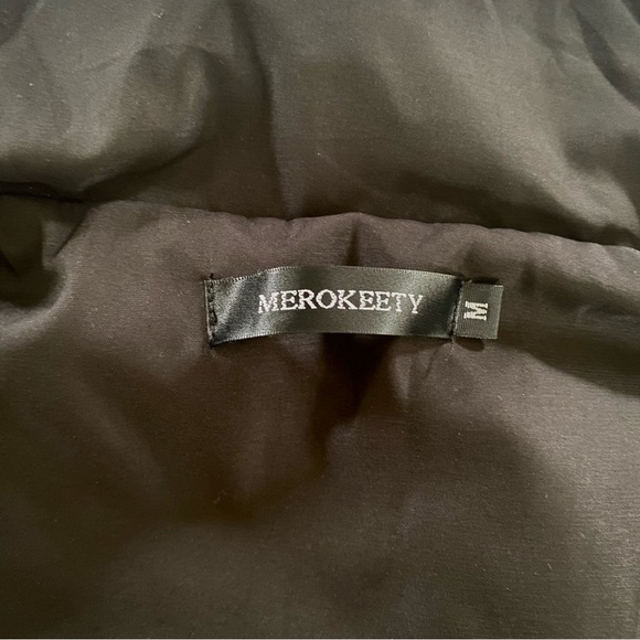 Merokeety Crop Puffer Vest - Picture 4 of 5